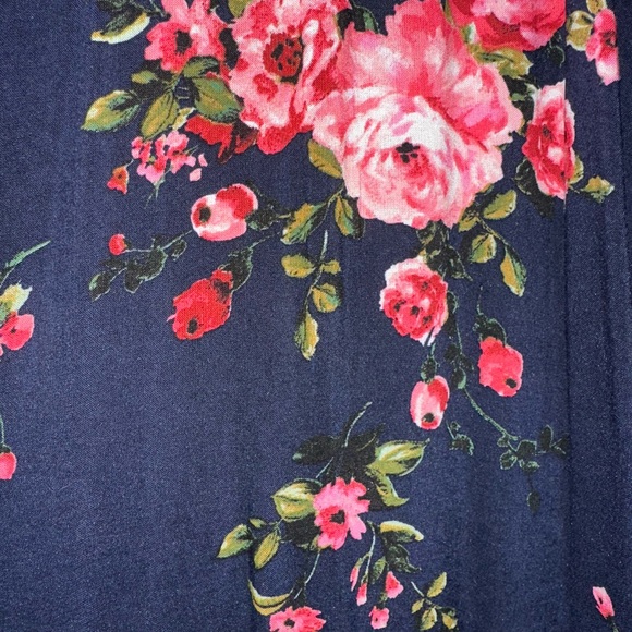 Lularoe floral blue and pink large joy NWOT - Picture 6 of 8